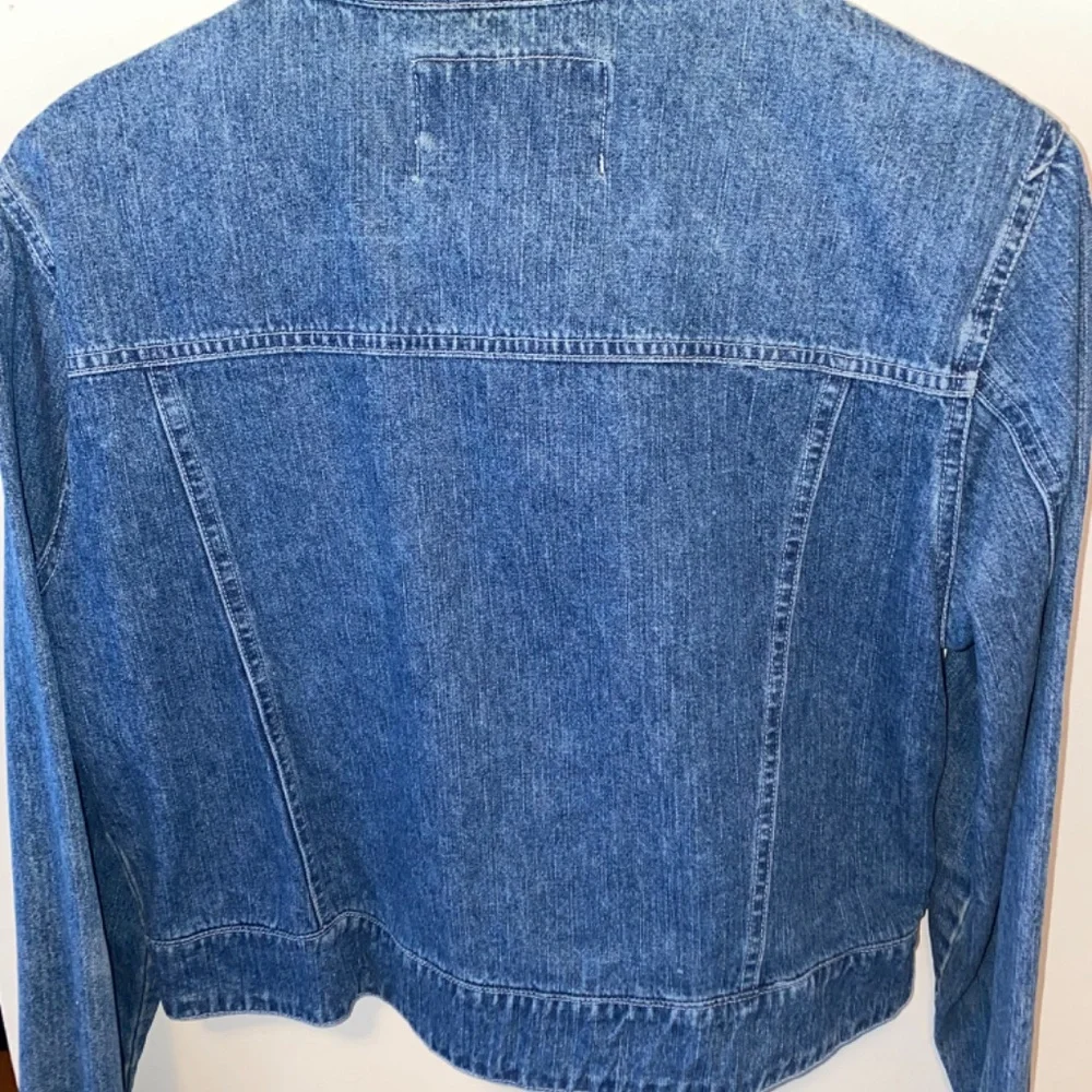 Jean jacket - Picture 5 of 6